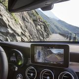 Mercedes GLC 250d Coupé - der Bildschirm wird unverändert aufgesetzt