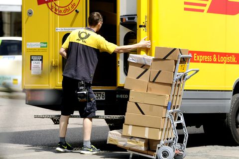 DHL-Fahrer gesteht auf Reddit, warum Pakete verschwinden