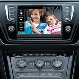 Im VW Touran kann die Rückbank videoüberwacht werden.