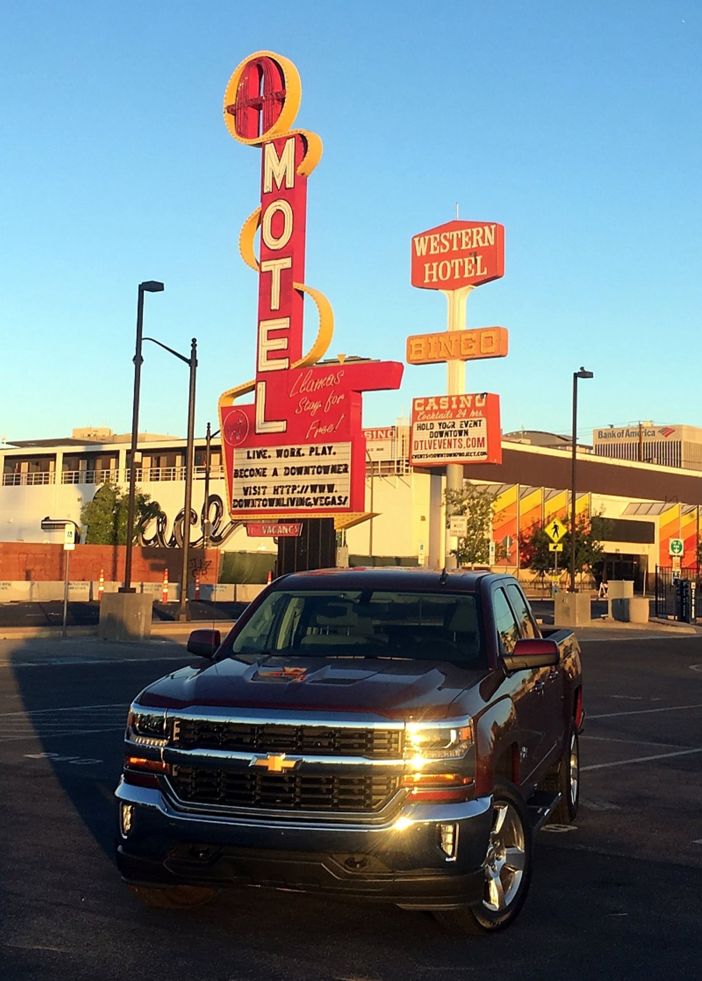 Chevrolet Silverado 5.3 V8 4WD - auf Tour in Las Vegas