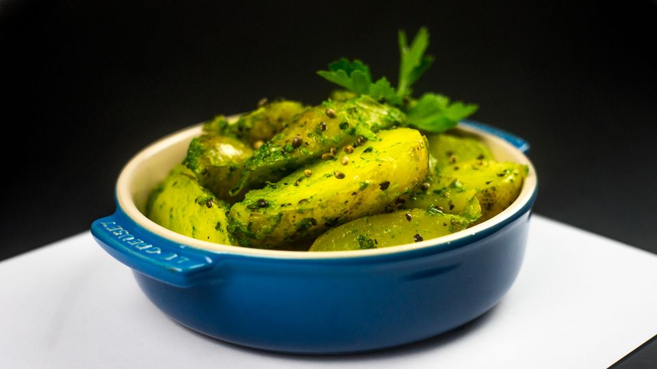 Einfache Küche: Der perfekte Snack – Pesto-Kartoffeln mit Hanfsamen