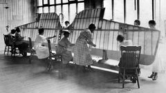 Arbeiterinnen im Red Barn bei Boeing