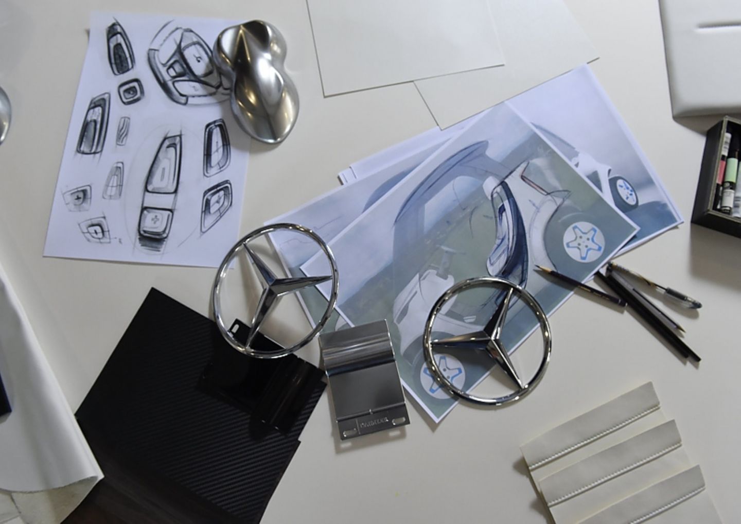 Mercedes Golf Cart by Garia