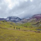 Wandern am Rainbow Mountain in Peru