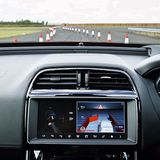 Der Baustellen-Assistent pilotiert das Fahrzeug schon jetzt fast völlig autonom hindurch.