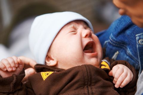 Eltern bewerten ihre Kinder scherzweise auf Yelp: "Sie tun nichts außer schreien, essen und pupsen."