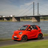 Die Höchstgeschwindigkeit ist 165 km/h