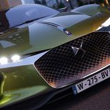 Der Lack erinnert an ein Olivenöl