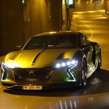 Es gibt kein ESP, ein Sperrdifferenzial und aktives Torque Vectoring helfen bei der Agilität