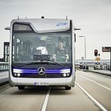 Mercedes Bus der Zukunft - teilautonom auf eigenen Busspuren