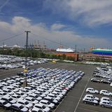 Autoumschlagplatz Bremerhaven - der größte Parkplatz der Welt