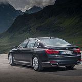 Das sind 9,5 kW / 13 PS mehr als der BMW X5 xDrive 40e