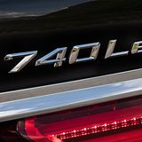 Das Typenschild entlarvt den Plug-in-Hybriden