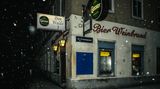 "Golden Days Before They End": Ein Hoch auf die Eckkneipe!