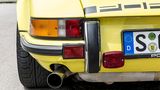 Schmale Heckleuchten garniert mit Chrom