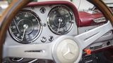Der Mercedes 190 SL-R dreht bis 5.800 U/min