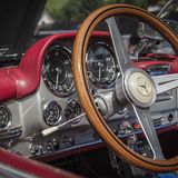 Das Lenkrad liegt gut in der Hand