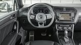 Das Cockpit des VW Tiguan 2.0 BiTDI 4motion