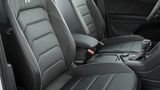 Die Sitze im VW Tiguan 2.0 BiTDI 4motion könnten mehr Seitenhalt bieten