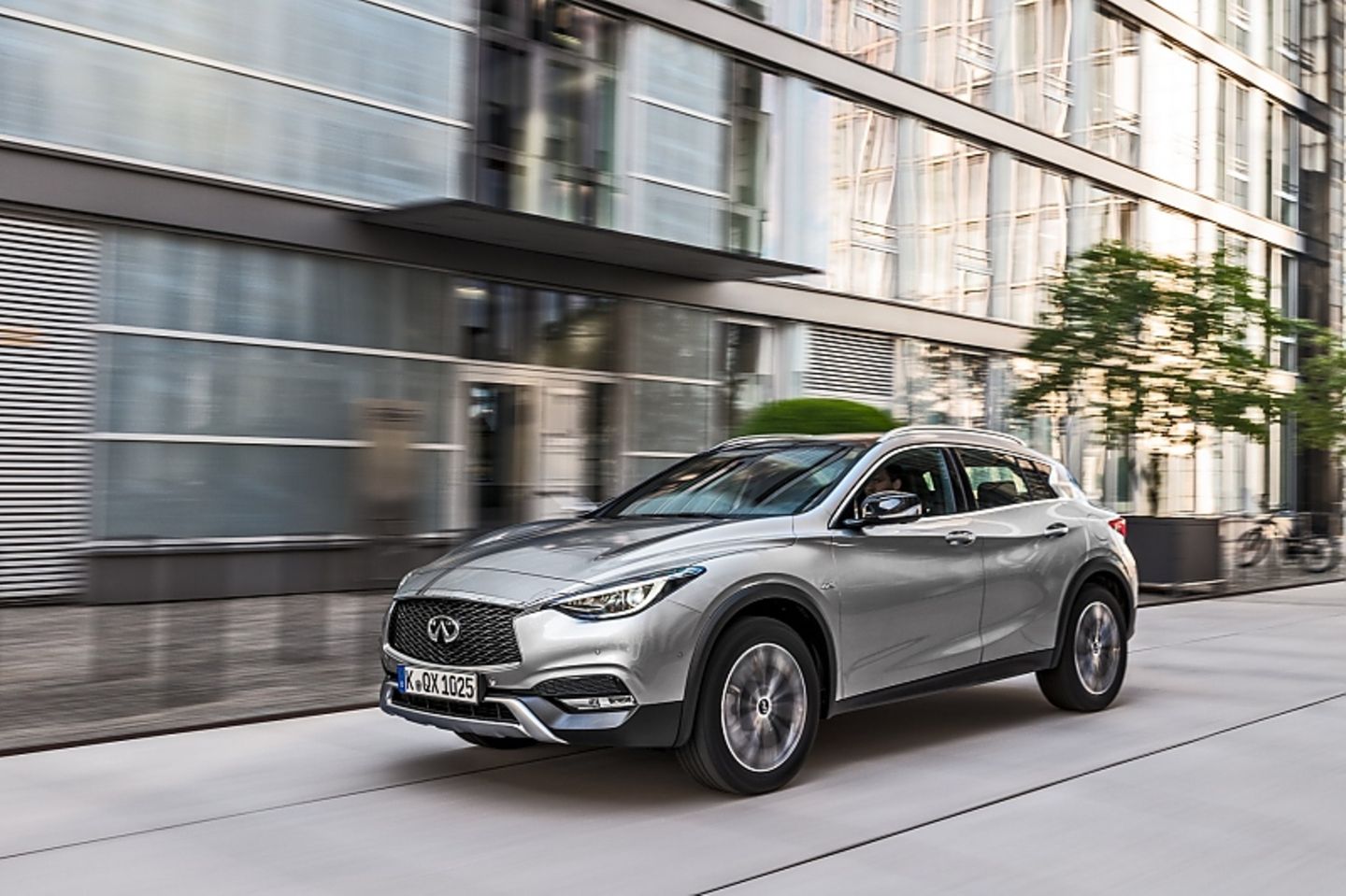 Infiniti QX30 2.2d AWD - nur ein Motor, nur ein Antrieb