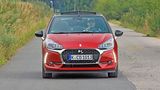 4,9 Liter soll es auf 100 Kilometern verbrauchen.