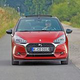 4,9 Liter soll es auf 100 Kilometern verbrauchen.