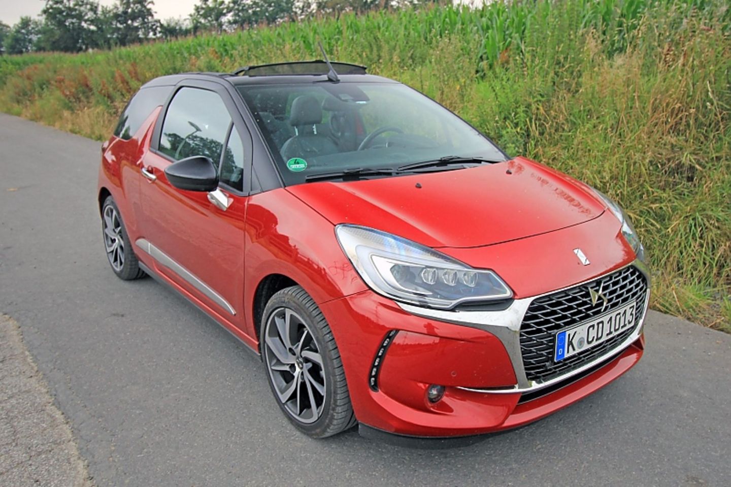 1.225 Kilogramm bringt das DS3 Cabrio auf die Waage.
