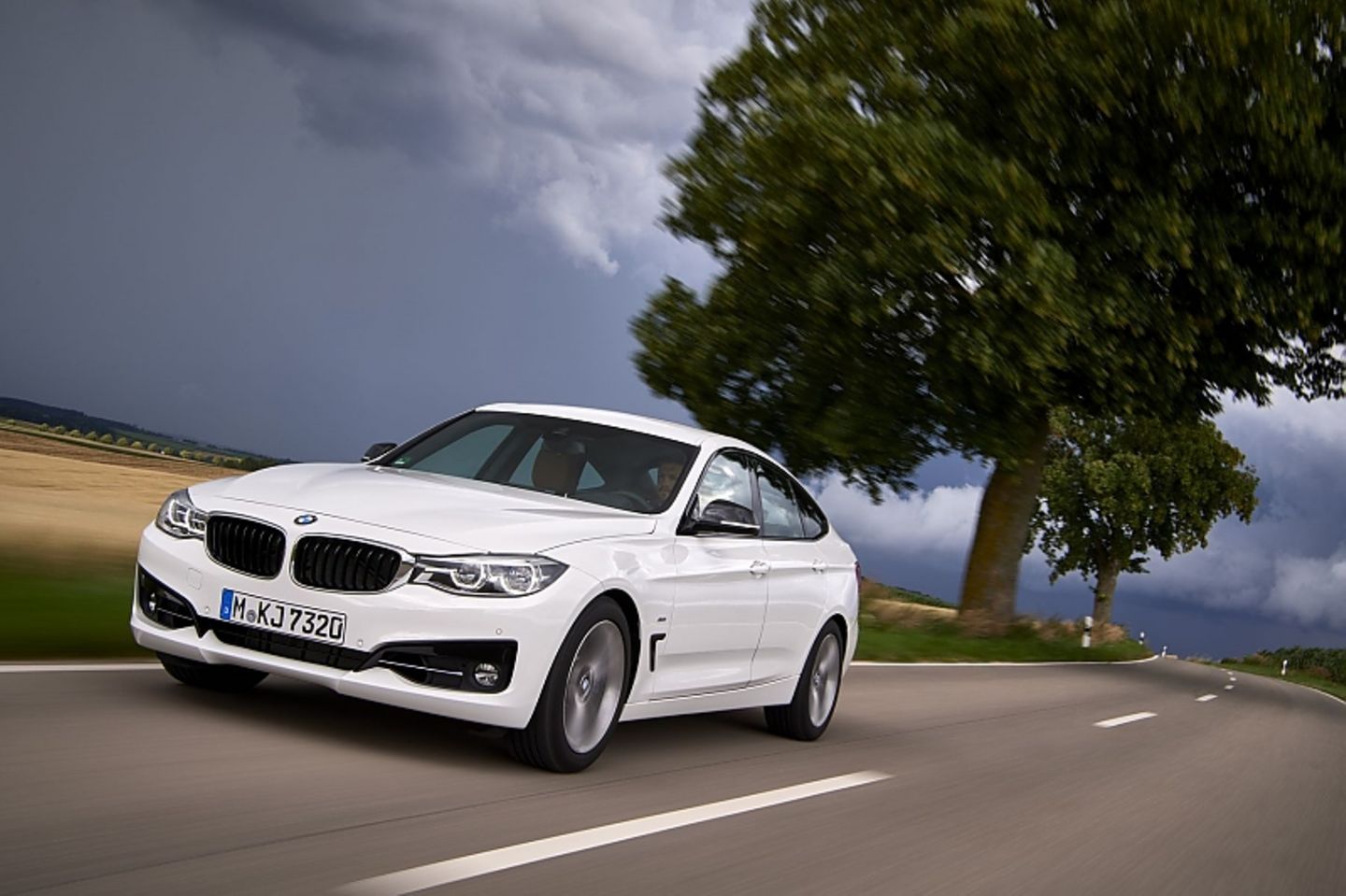 Mit adaptiven Dämpfern ist der Gran Turismo sehr komfortabel