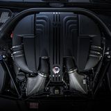 Der 4,4-Liter-Motor hat 608 PS