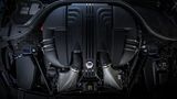 Der 4,4-Liter-Motor hat 608 PS