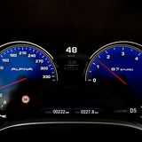 Die digitalen Rundinstrumente haben den Alpina-Look