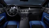 Das Cockpit des Rolls-Royce Wraith Black Badge.
