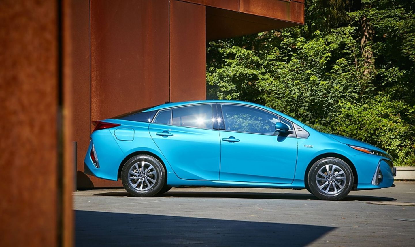 Der neue Toyota Prius Plug-in Hybrid ist um 16,5 Zentimeter in der Länge gewachsen.
