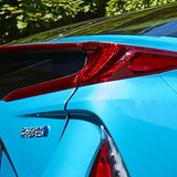 Die LED-Rückleuchten des neuen Toyota Prius Plug-in Hybrid.