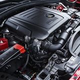 Der 2.0-Liter-Diesel verrichtet seine Arbeit zurückhaltend