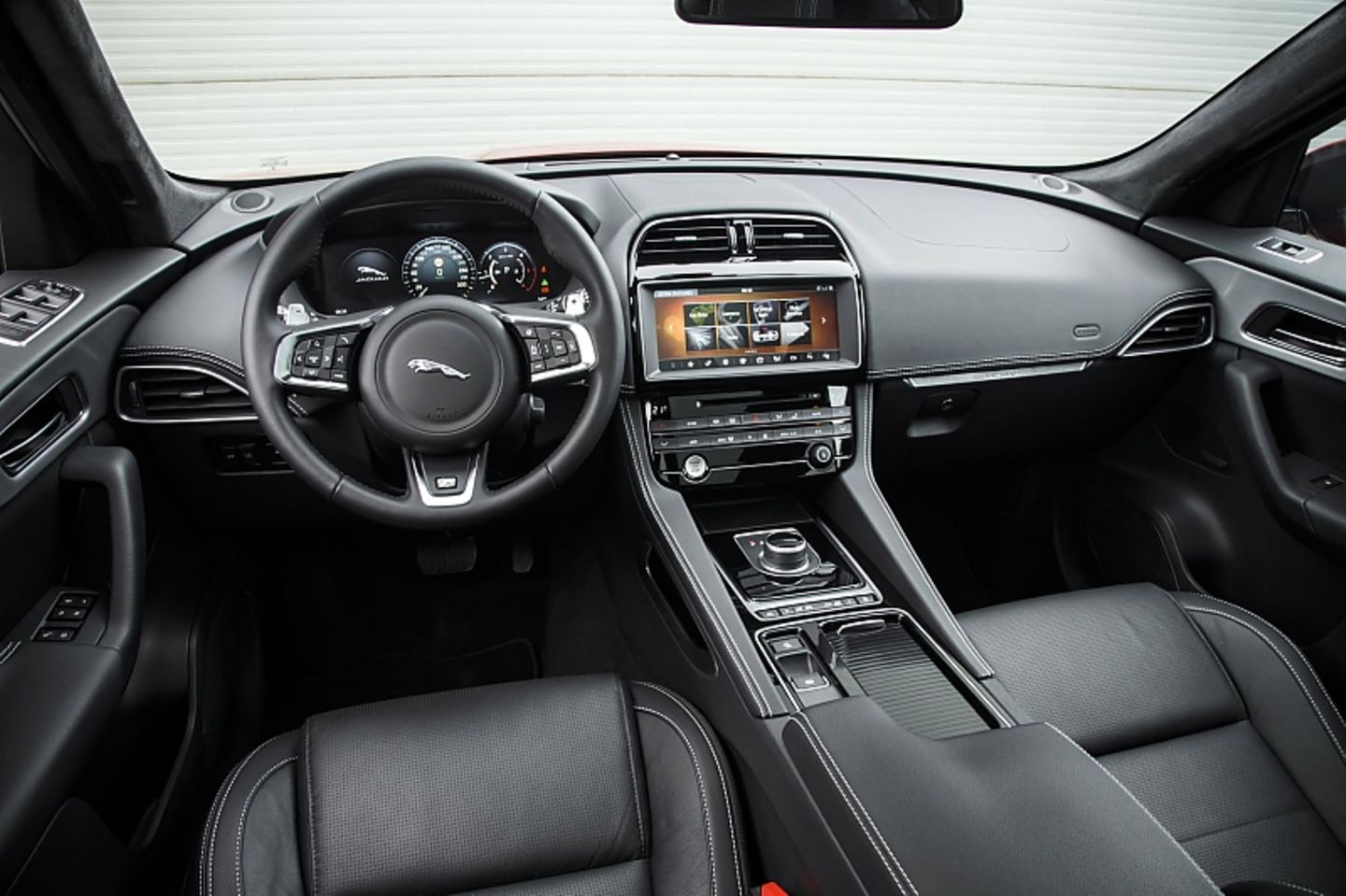 Im Cockpit findet man sich schnell zurecht