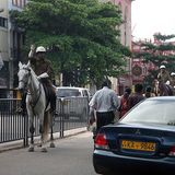Immer mit einem Auge auf der Geschwindigkeit: die Polizei von Sri Lanka.