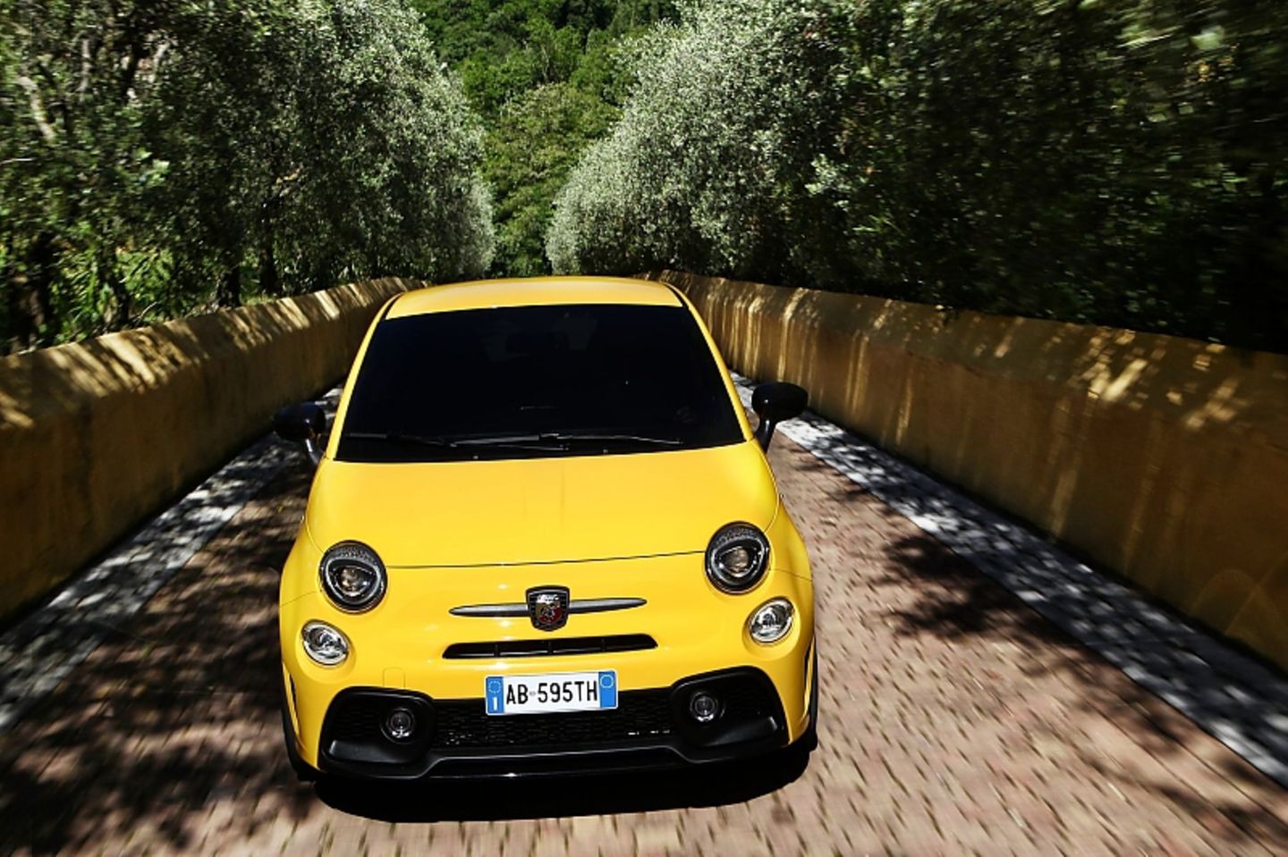 Der Fiat Abarth Competizione 595 kostet mindestens 24.790 Euro