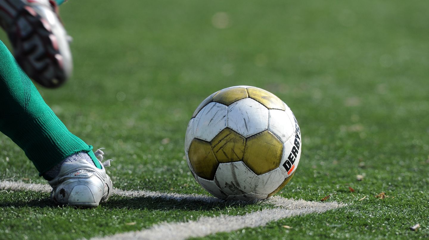 Ein Fußball (Symbolbild)