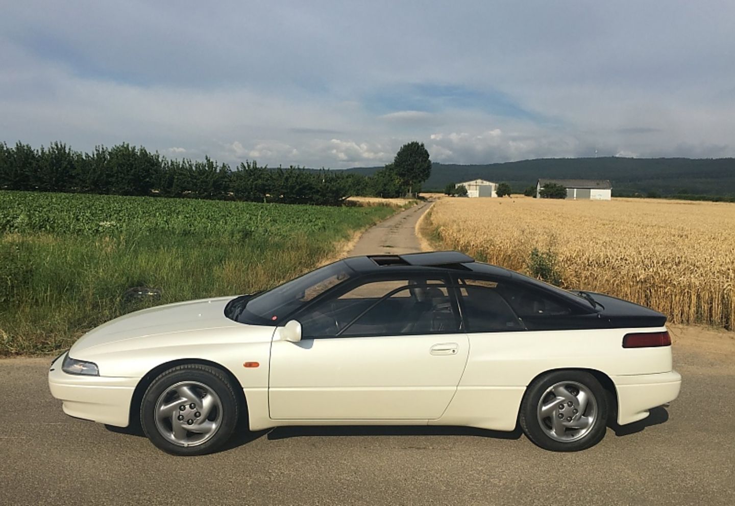 Subaru SVX - 4,63 Meter lang