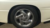 Subaru SVX - etwas klein dimensionierte Räder