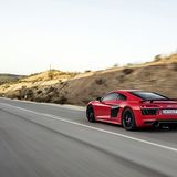 Der Der Audi R8 V10 plus rennt bis zu 330 km/h schnell