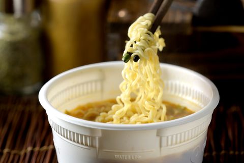 Instant Nudeln: Industrie-Ramen schwer verdaulich