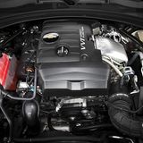 Der Vierzylinder-Zwei-Liter-Turbo gibt eine gute Figur ab