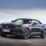 Das Vierzylinder-Cabrio schafft 240 km/h Spitze