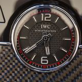Die analoge IWC-Uhr ist sehr edel