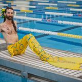 Wer sagt denn, dass nur Frauen bei dieser Convention teilnehmen dürfen? Bei diesem Exemplar handelt es sich um Maksim the Yellow Tailed Sea Witch.