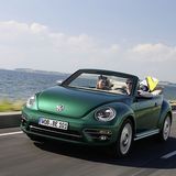 Das New Beetle Cabrio des Modelljahres 2017 hat ein paar Verbesserungen erhalten