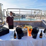 Champagnerbar an deck der Queen Mary 2