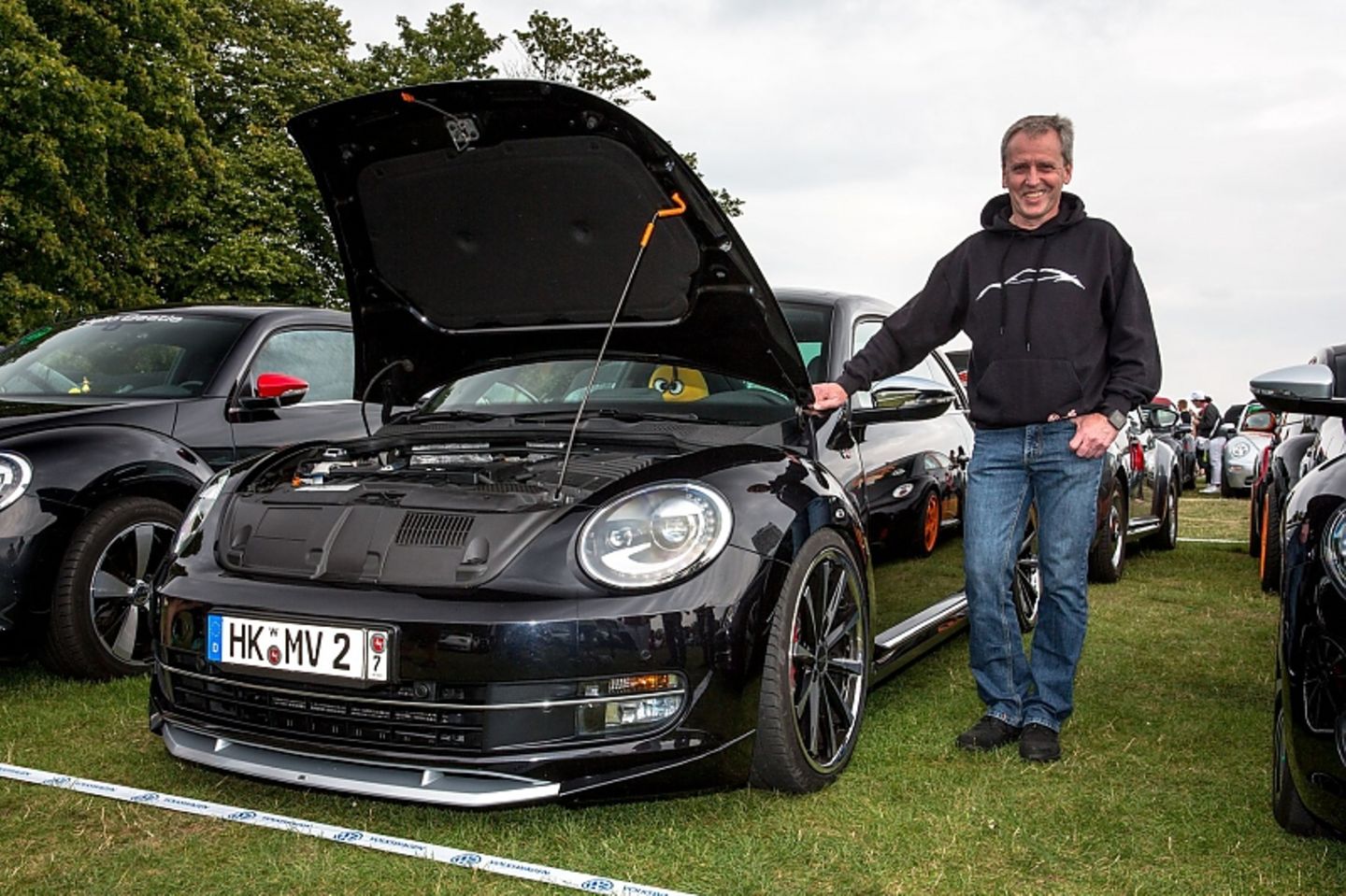 Martin Vettermann hat in seinen Beetle den V6-Motor aus dem Passat R36 implantiert